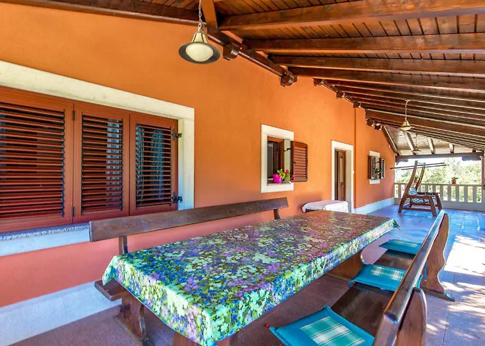 3 Bedroom Amazing In Dom wakacyjny