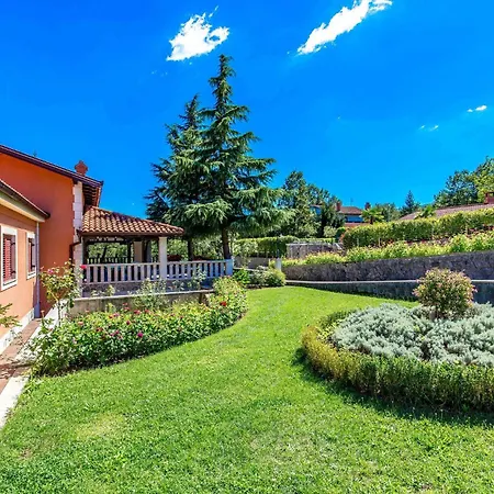 3 Bedroom Amazing In *