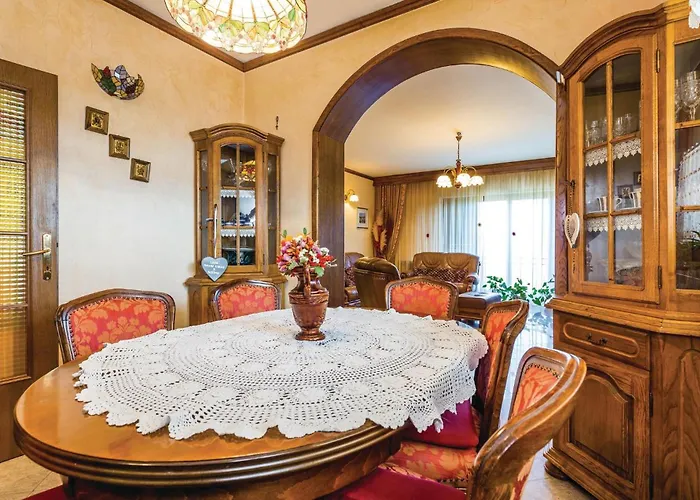 3 Bedroom Amazing In Jurdani