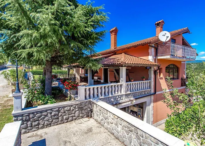 3 Bedroom Amazing In * Jurdani